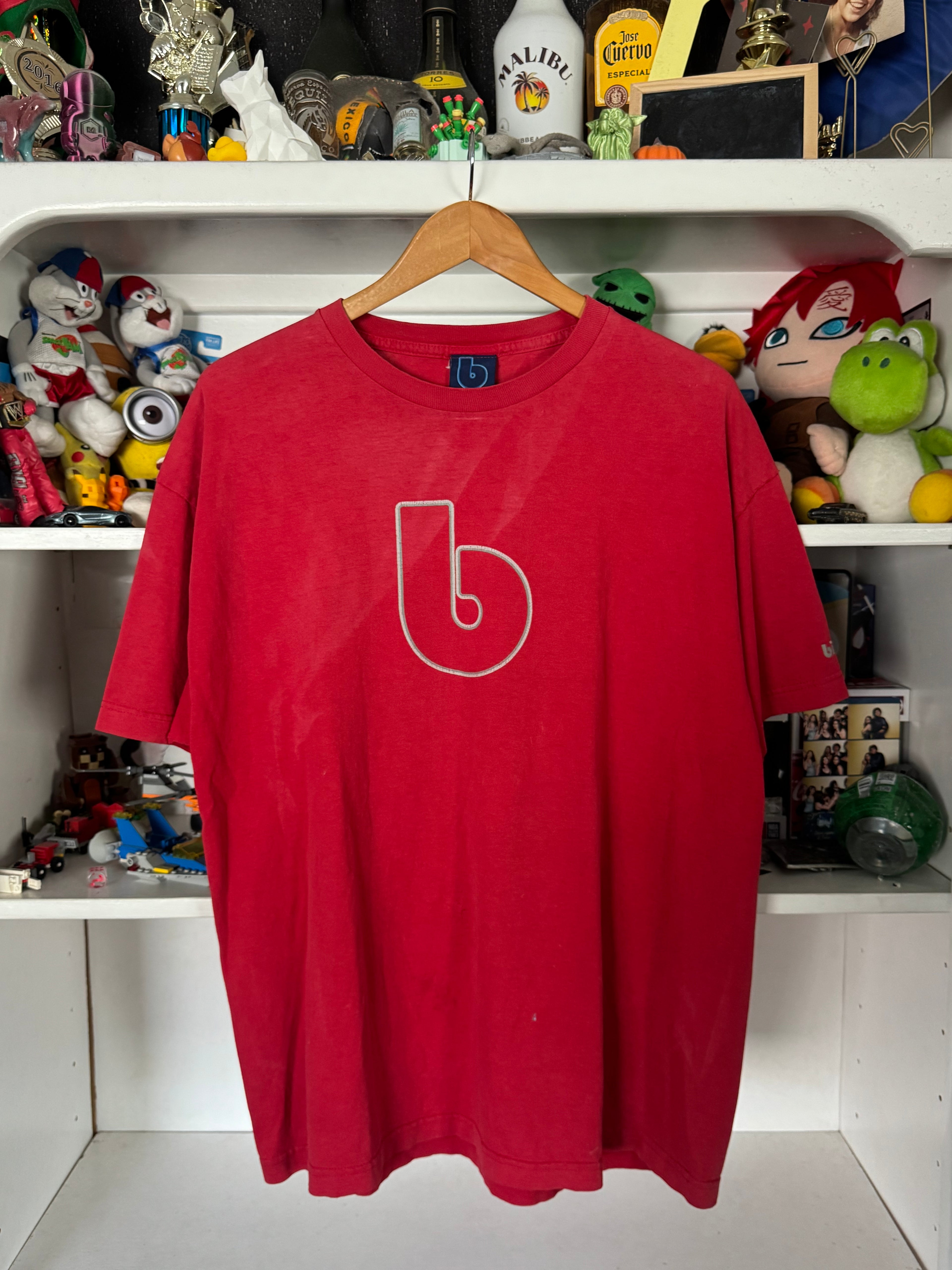 Early 2000s Simple Birdhouse Skate T-shirt