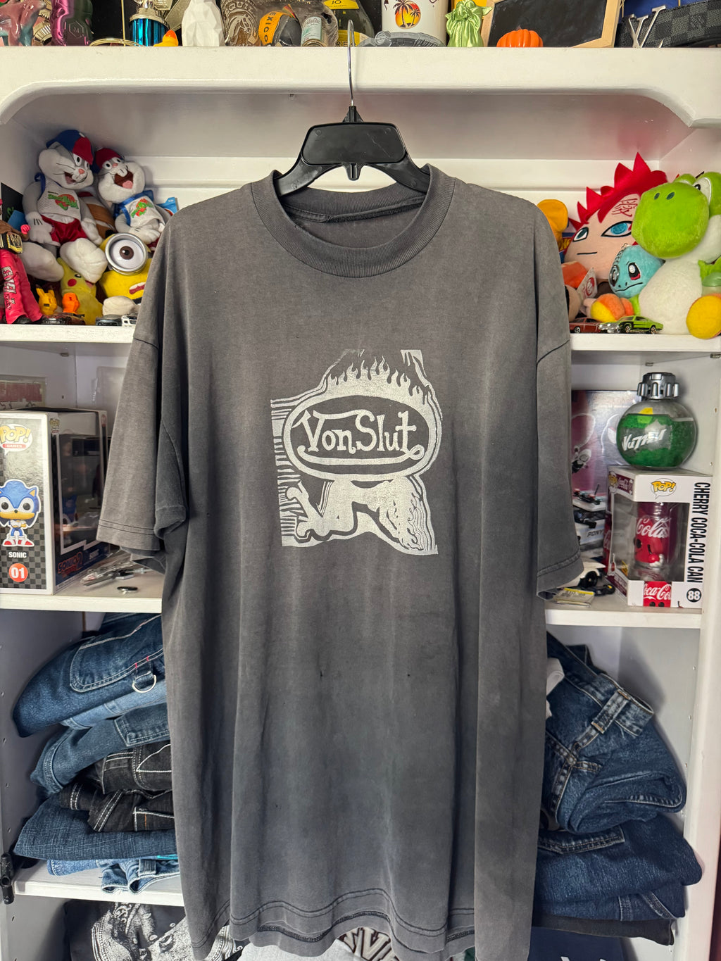 Vintage Von Slut Von Dutch parody T-shirt