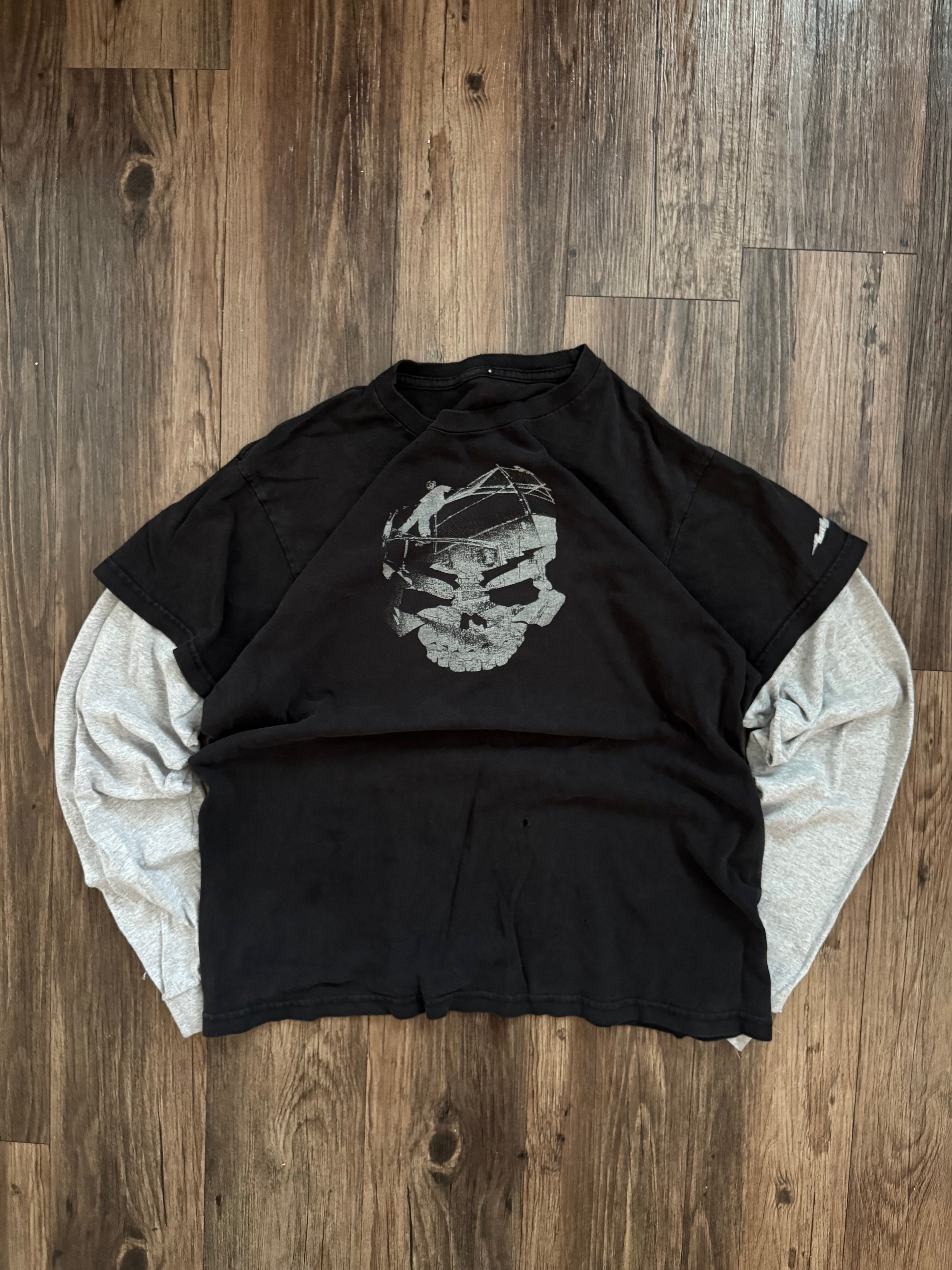 Y2k Big Brother Core Skull T-shirt with long sleeve under