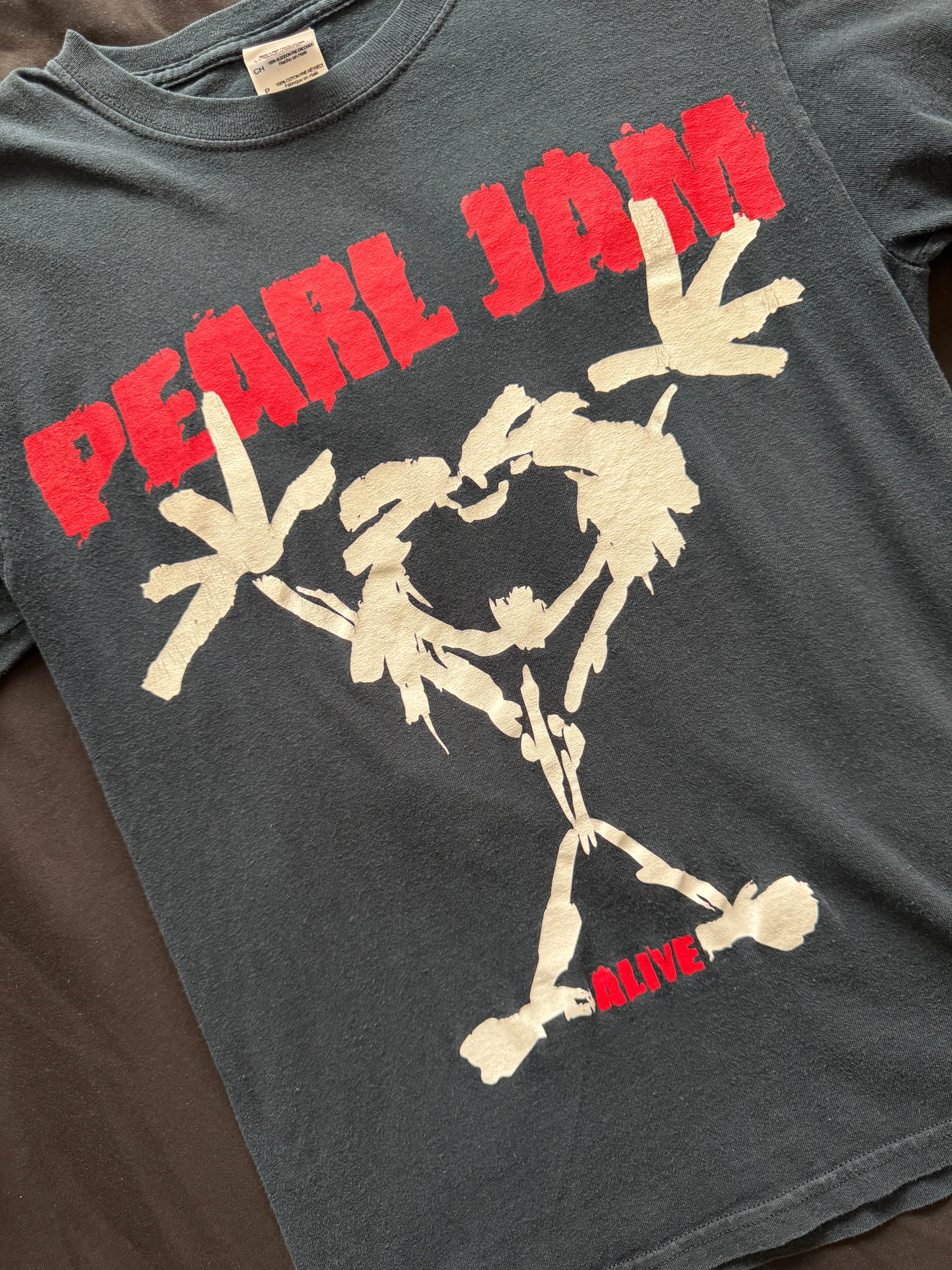 Y2K Pearl Jam ALIVE Band T-shirt