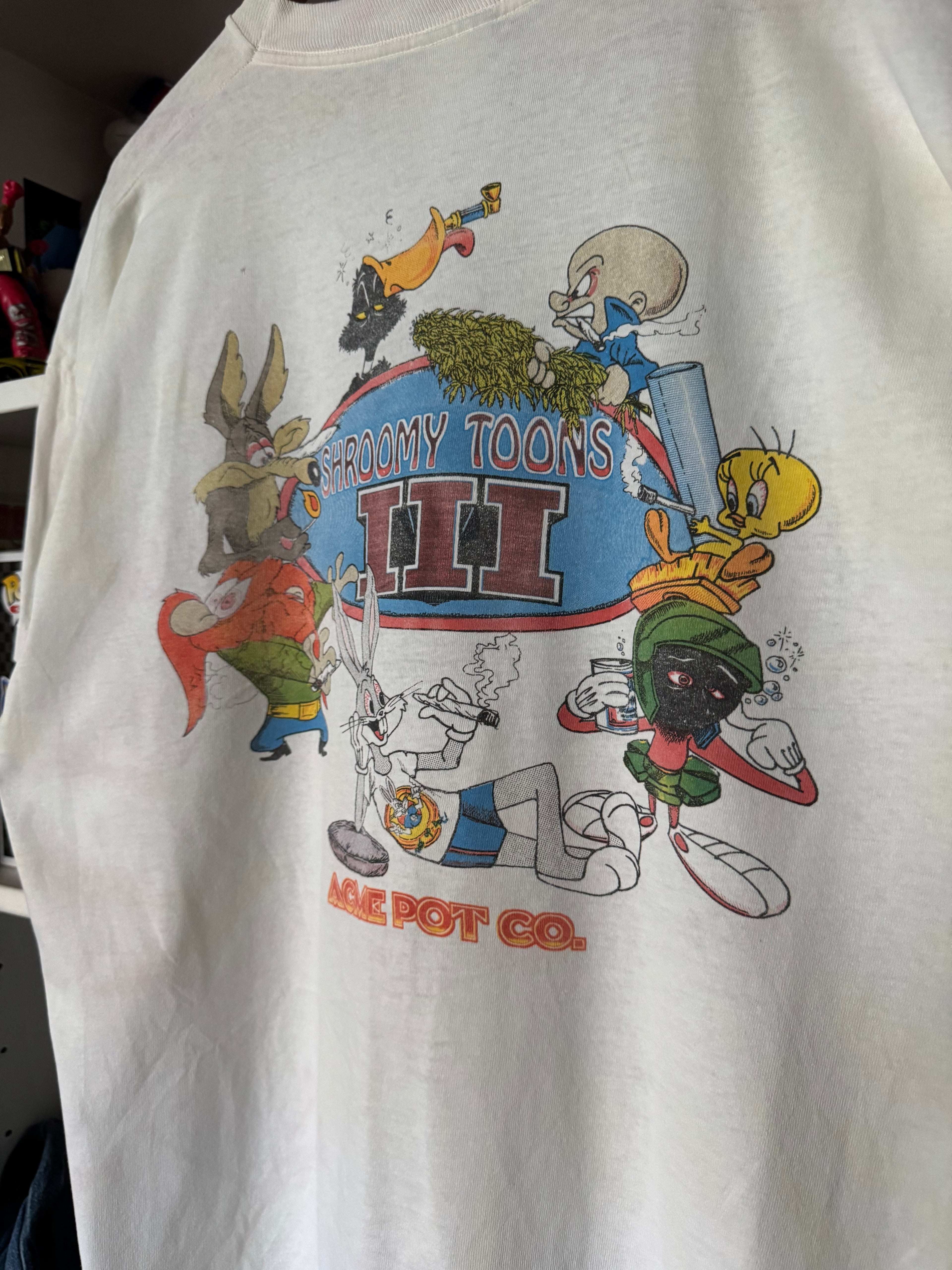 ACME Grateful Dead Looney Tunes Parody Lot T-shirt